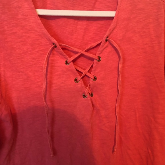 Lace up shirt - Picture 2 of 5